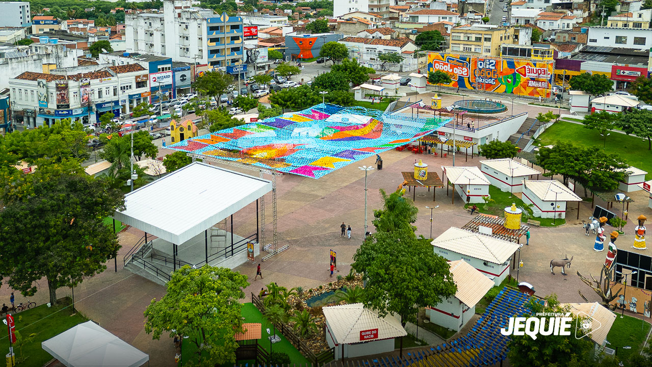 Prefeitura de Jequié inicia montagem da Vila Junina e do palco para São João 2024